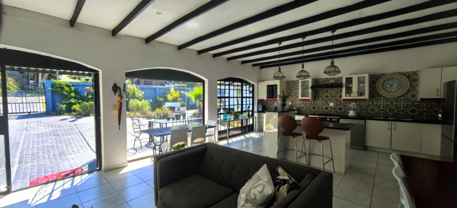 7 Bedroom Property for Sale in Old Place Western Cape